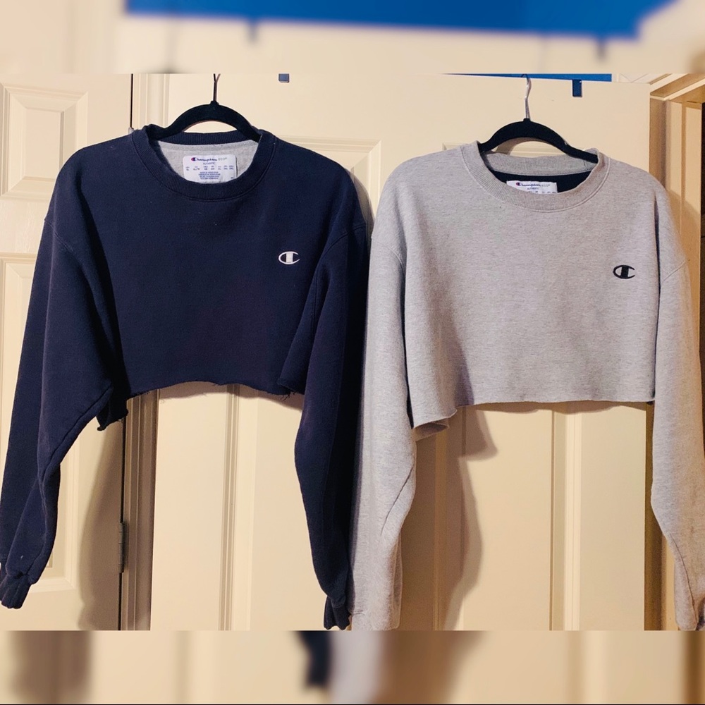 Cropped Champion Sweatshirts